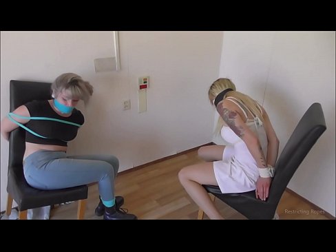 ❤️ Priklausomas / surištas ir sučiauptas / nelaimės ištikta mergina ❌ Dulkinimo video prie mūsų lt.pornokey.ru ❌